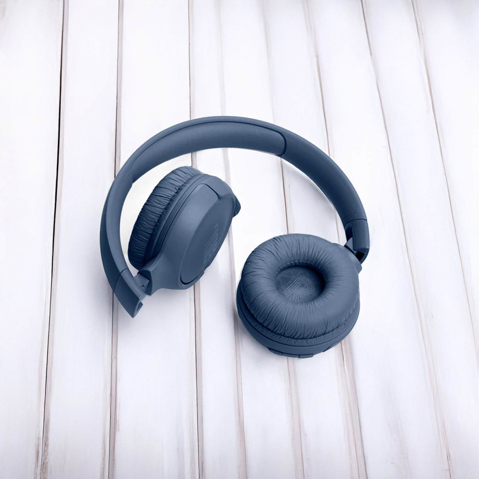 JBL T520BT BLUE WIRELESS ON-EAR HEADPHONE