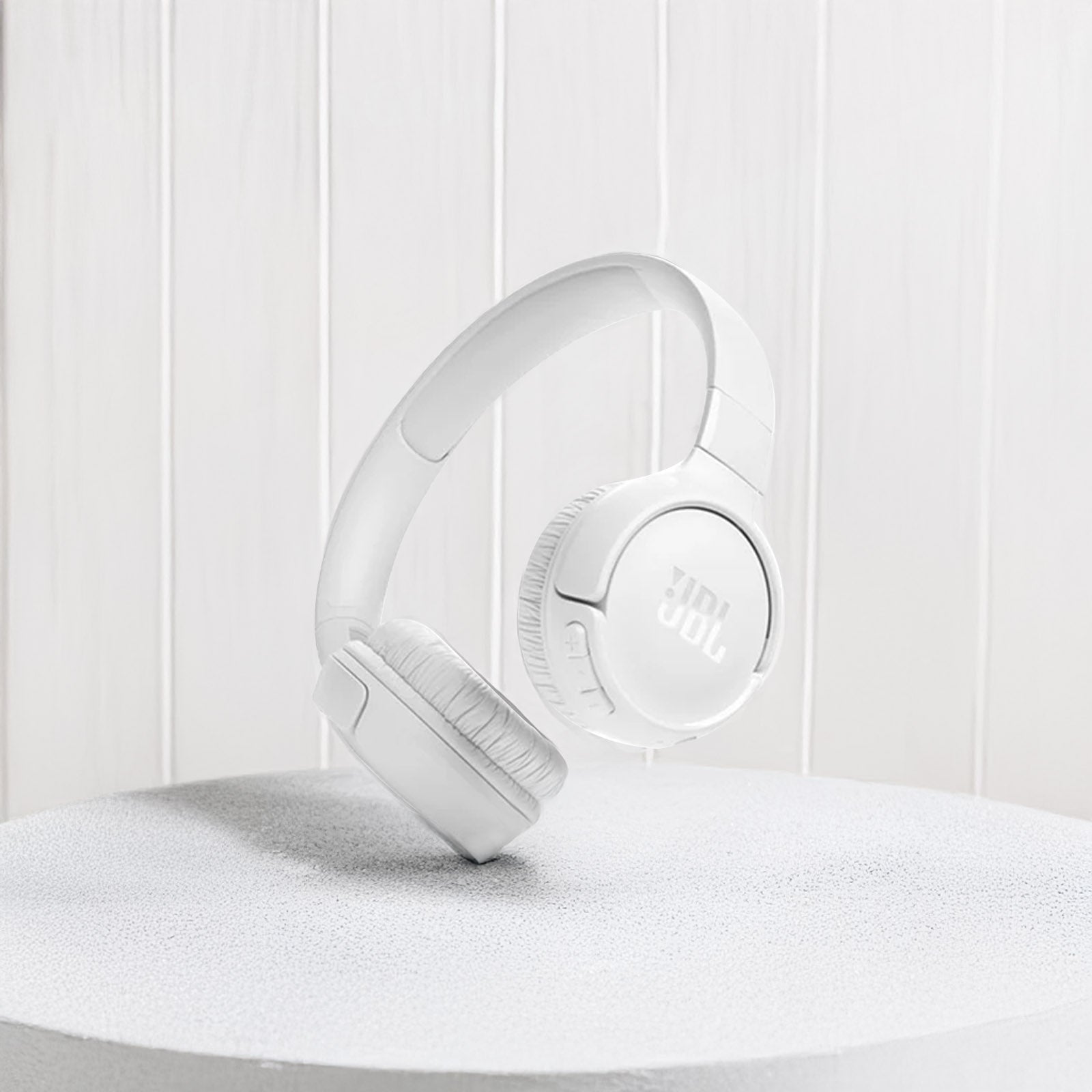 JBL T520BT WHITE WIRELESS ON-EAR