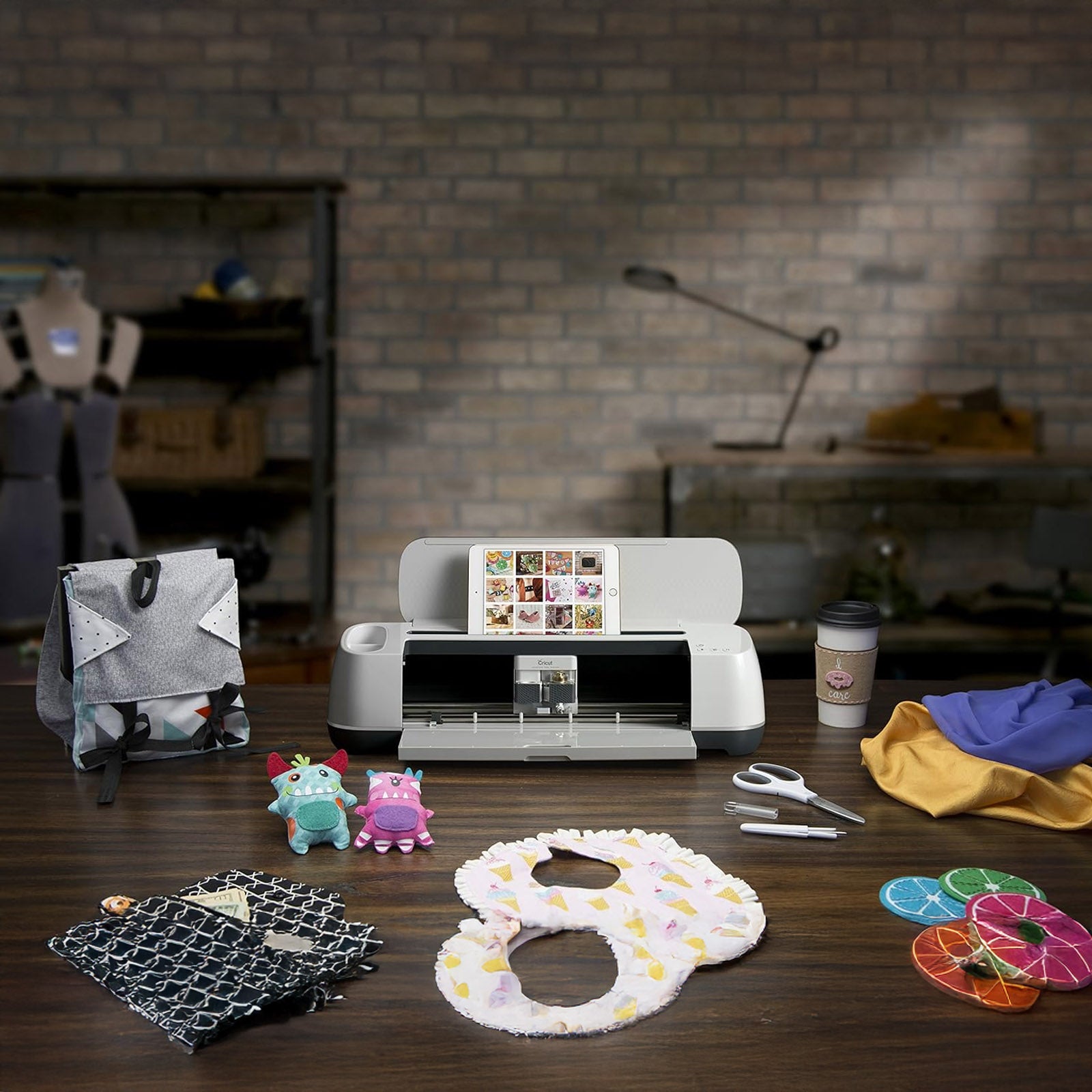 CRICUT MAKER (2004193) SCAN & CUT MACHINE
