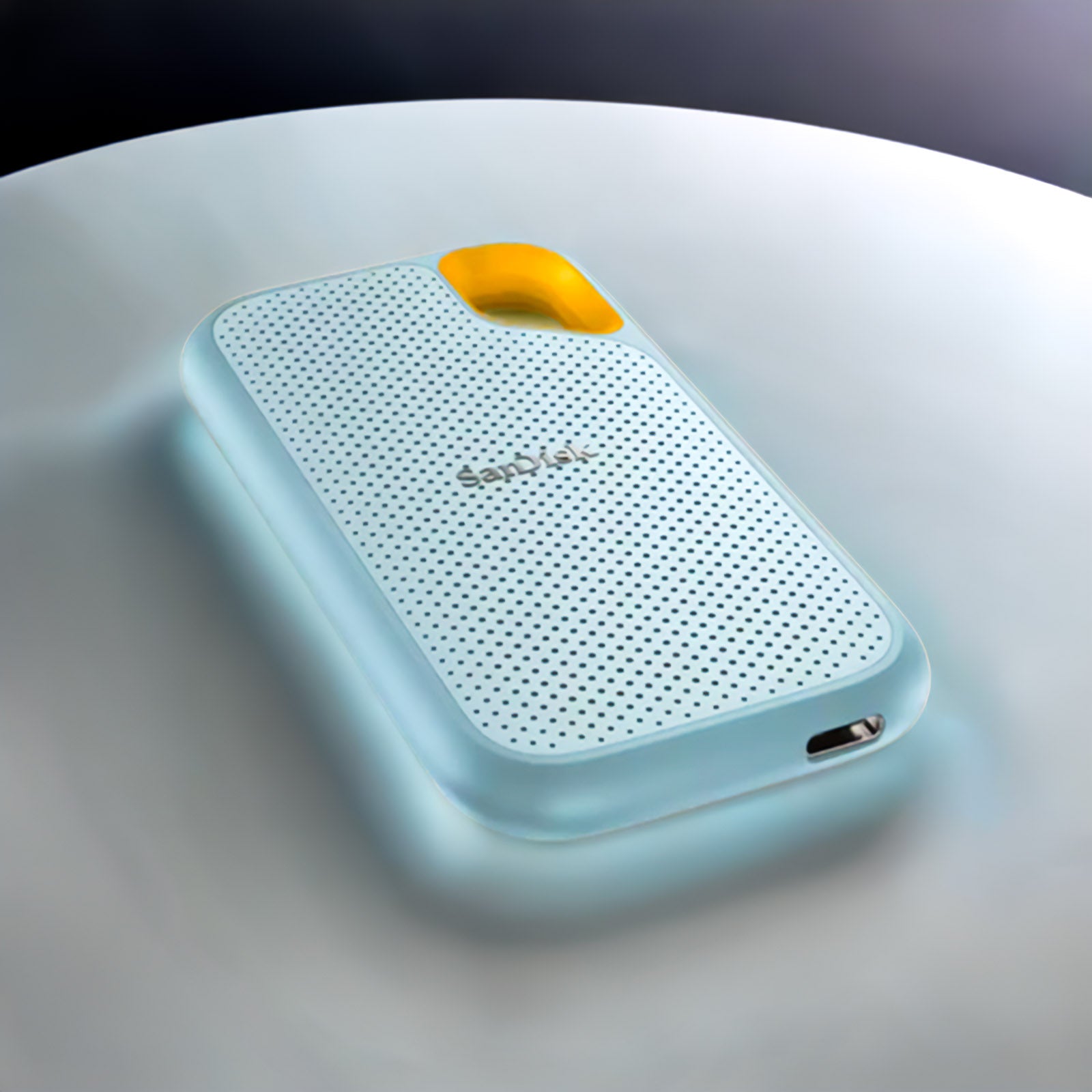 SANDISK E61 1TB SKY BLUE PORTABLE SSD (SDSSDE61-1T00-G25B)