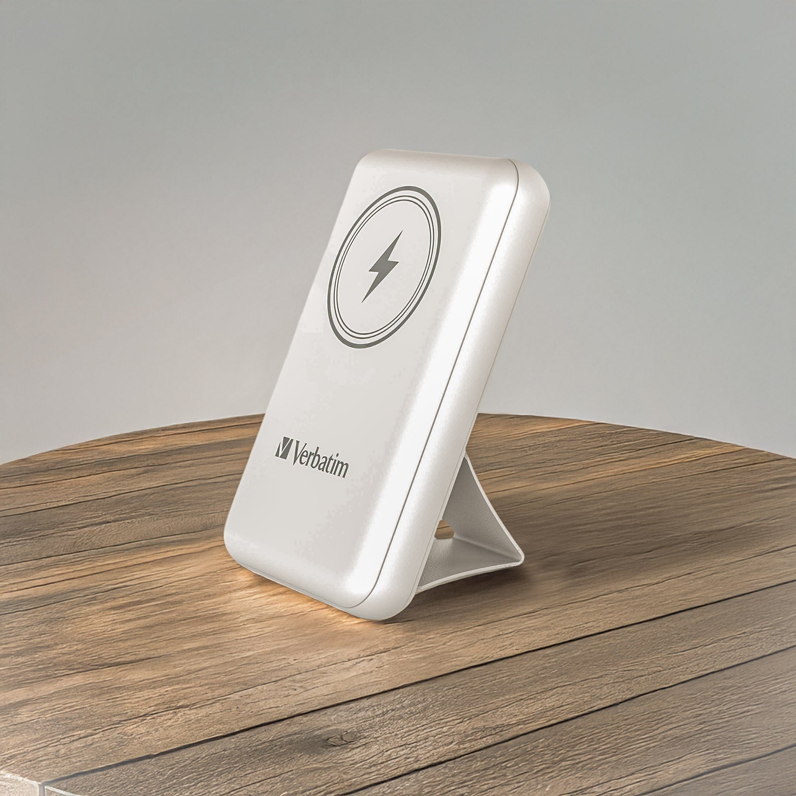 VERBATIM 66905 POWER PACK 10000MAH MAGNETIC WIRELESS CHARGING (WHITE)